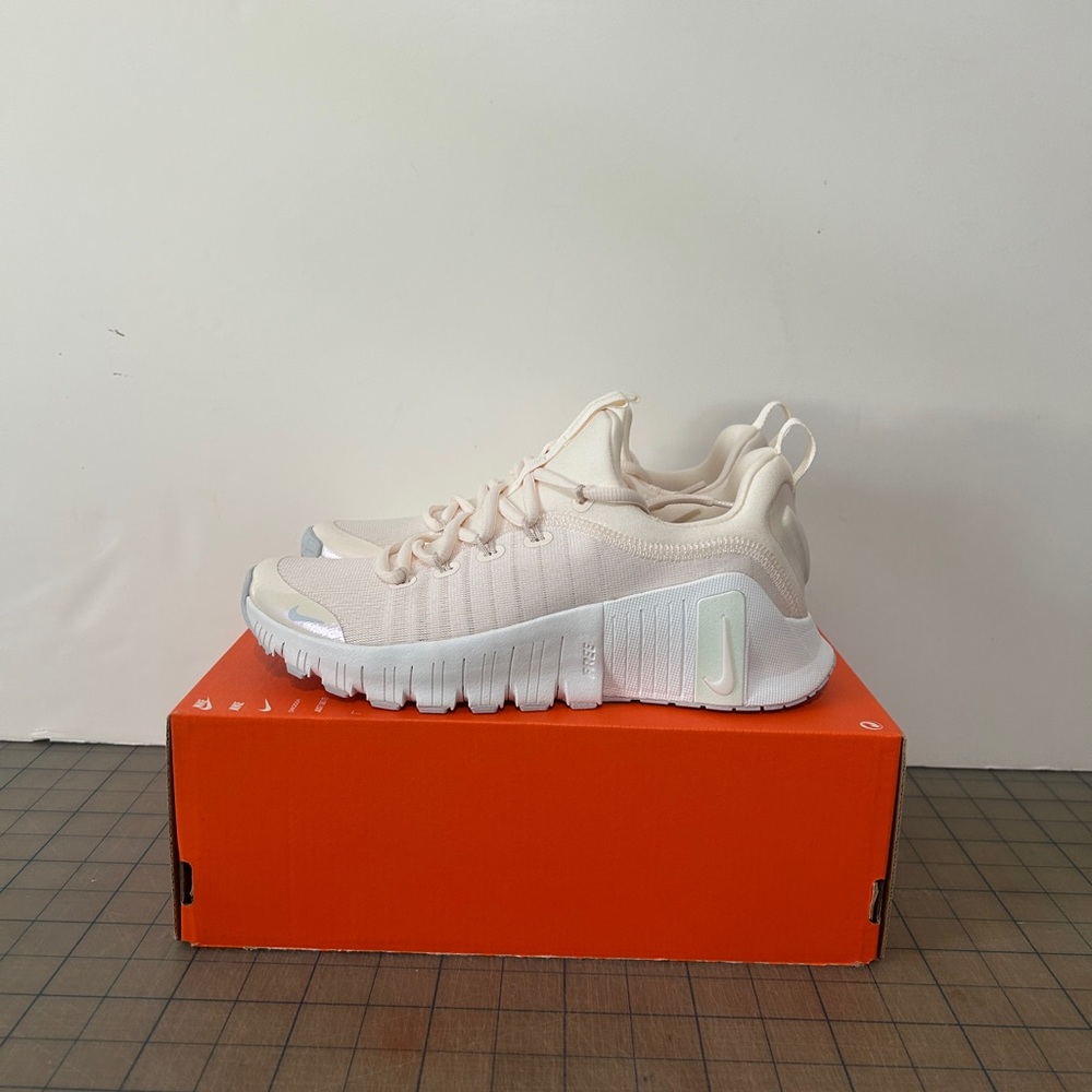 Nike Free Metcon 6 ‘Chalk Summit White Platinum’ Womens